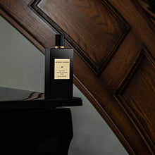Load image into Gallery viewer, ANTHONY HOPKINS AH Eau de Parfum for Women and Men, 3.4oz.