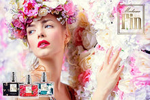 Load image into Gallery viewer, Madame perfume smell Dauphin Dauphin MADAME FIN FIN IN LOVE In Love Red Box 30 ML.
