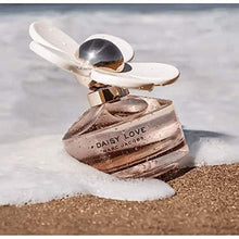 Load image into Gallery viewer, Marc Jacobs Daisy Love Eau de Toilette 1 oz / 30 ml Spray for women
